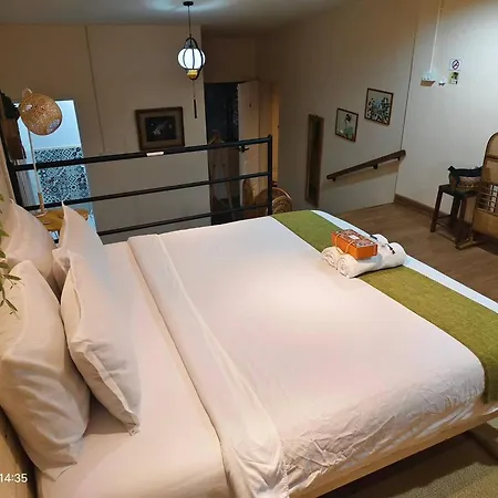 Tranquil Retreat In The Heart Of Bangkoks Chinatown